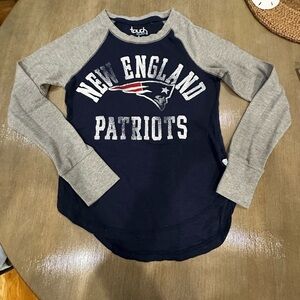Touch stadium women’s small Patriots Navy and Gray Long Sleeve Tee